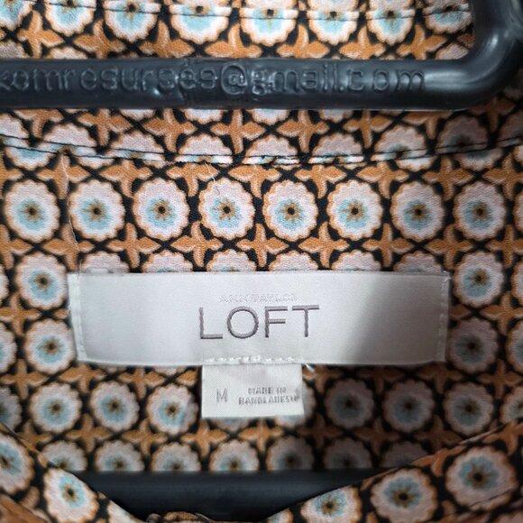Womens Ann Taylor Loft Geometric Print Blouse Button Down 100% Polyester Size M - Picture 2 of 7